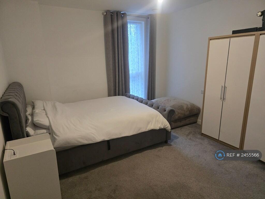 Main image of property: Ardwina Court, Erith, DA8