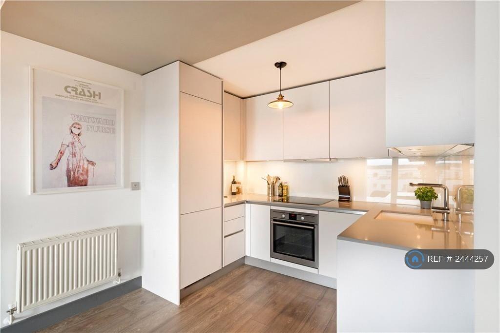 Main image of property: Tideslea Path, London, SE28