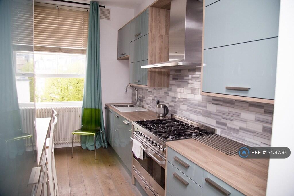 Main image of property: Randolph Avenue, London, W9