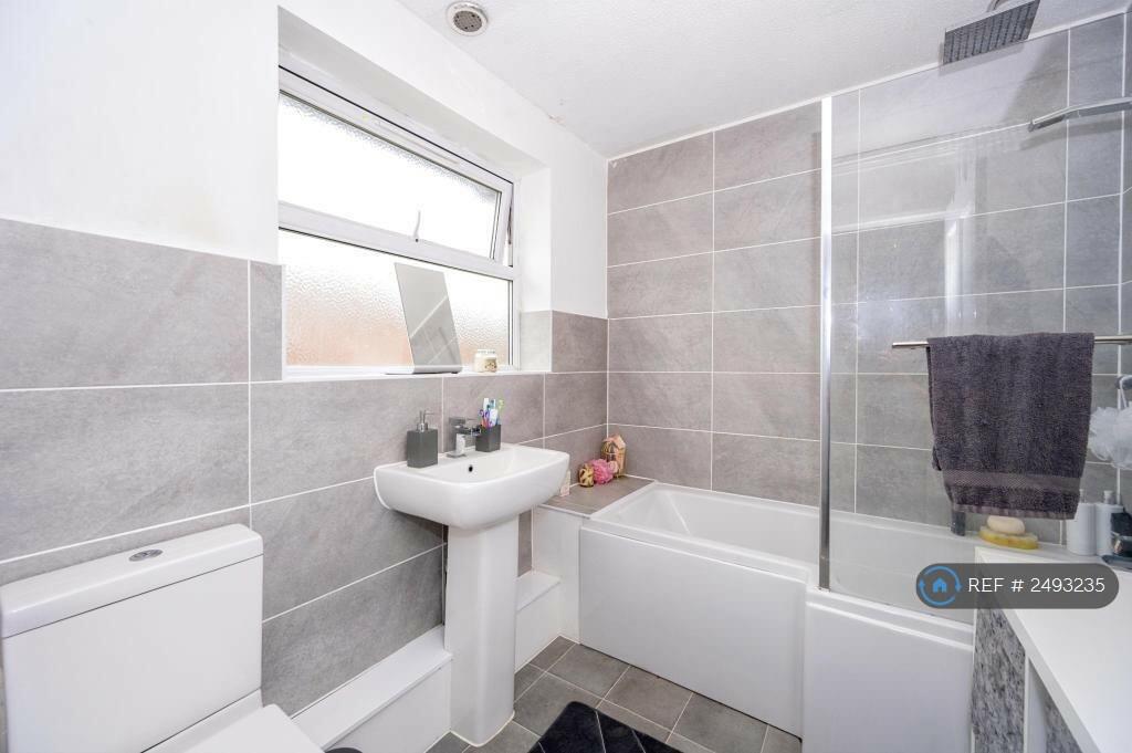 Main image of property: Ridsdale, Widnes, WA8