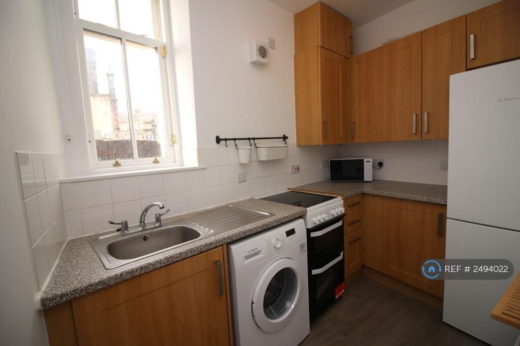 Main image of property: Eyre Place, Edinburgh, EH3