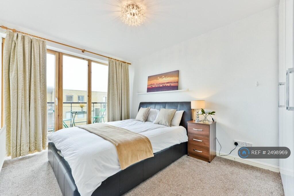 Main image of property: Shackleton Court, London, E14