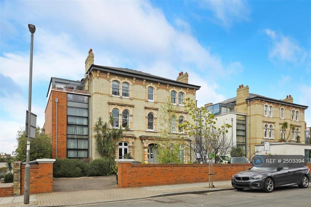 Main image of property: Carlton Drive, London, SW15