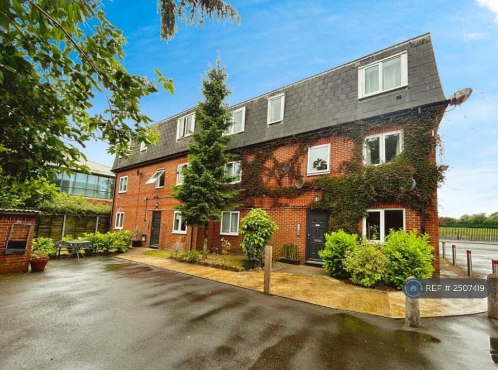 Main image of property: Poyle Road, Slough, SL3