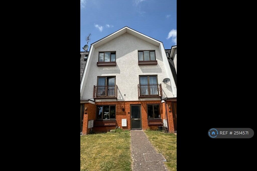 Main image of property: Braeside, Binfield, Bracknell, RG12