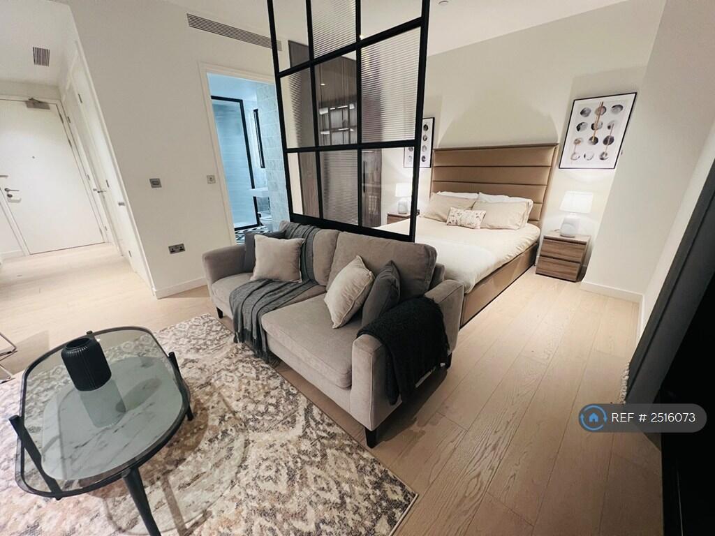 Main image of property: Wards Place, London, E14