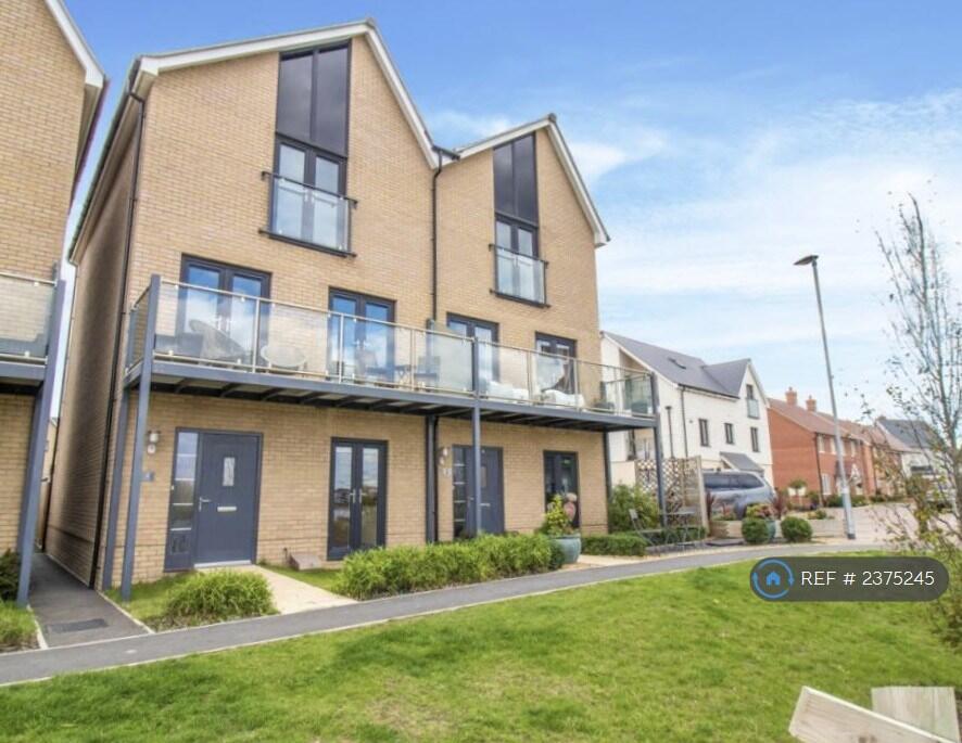 Main image of property: Quayside Parade, Rowhedge, Colchester, CO5