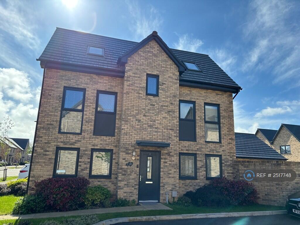 Main image of property: Dalby Strand, Swindon, SN1