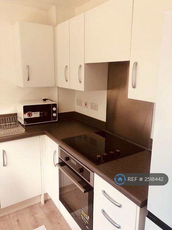 Main image of property: Sandwell, West Bromwich, B70