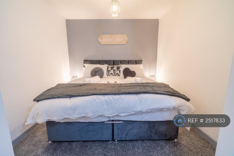 Main image of property: Marco Island, Nottingham, NG1