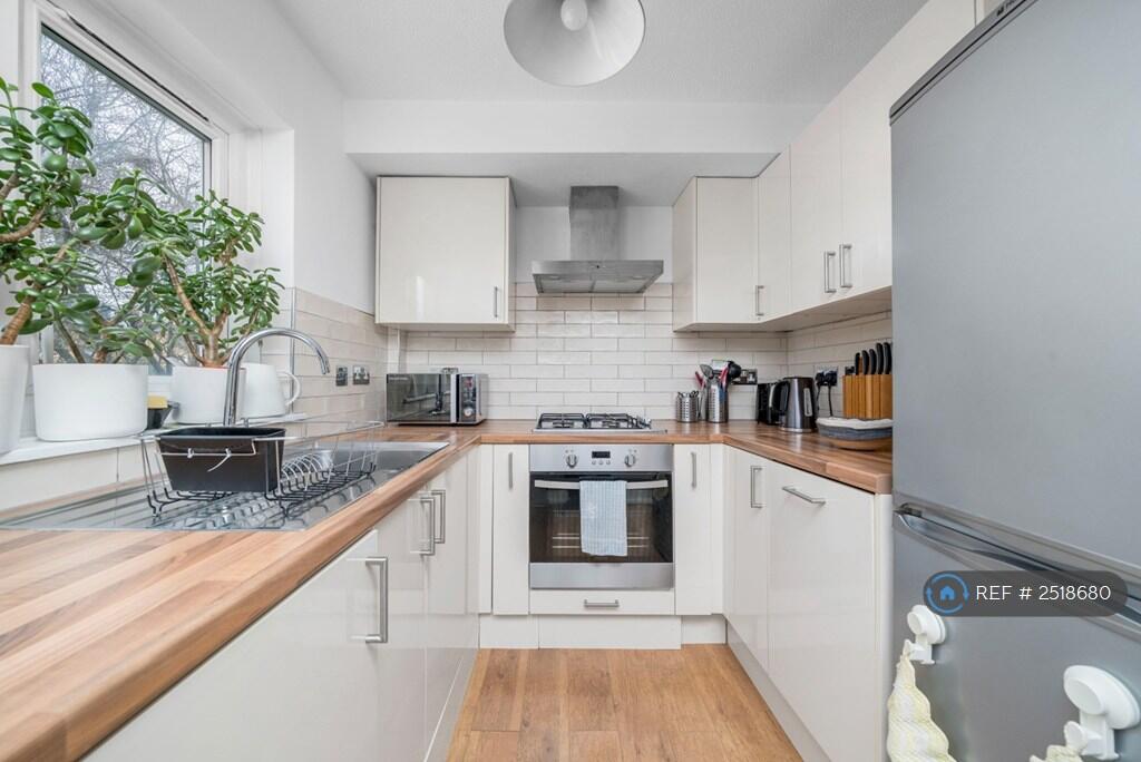Main image of property: Allen Road, London, N16