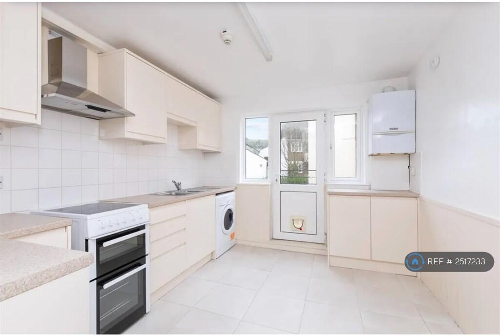 Main image of property: Park Crescent Place, Brighton, BN2