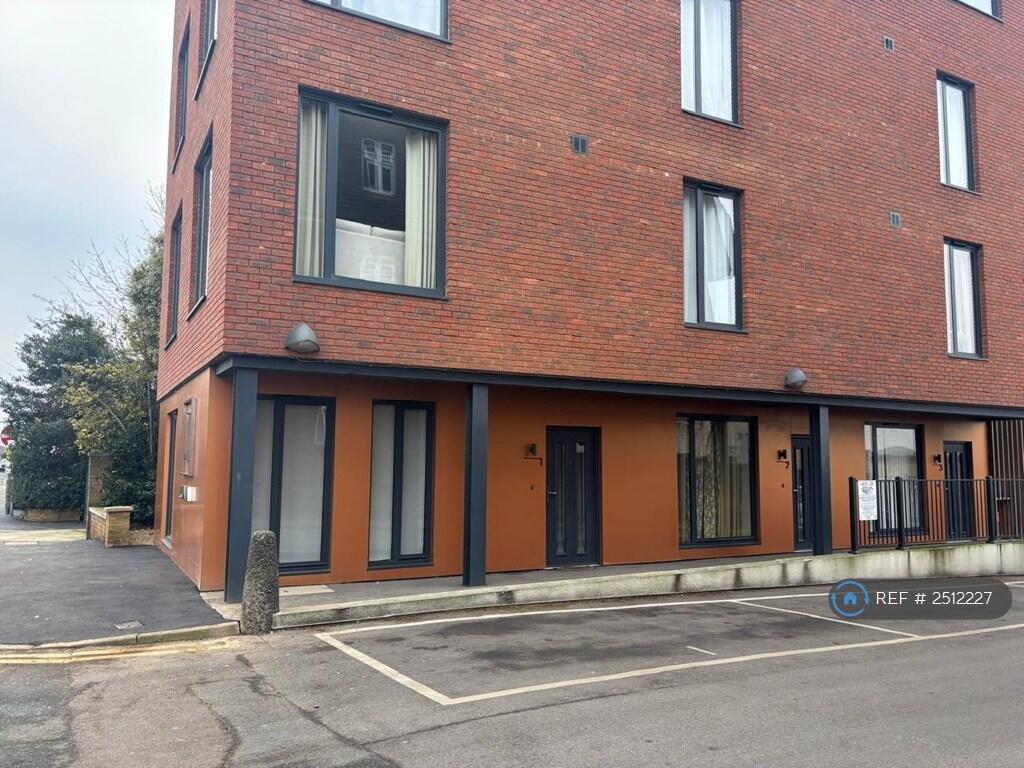 Main image of property: Luna, Ruislip, HA4