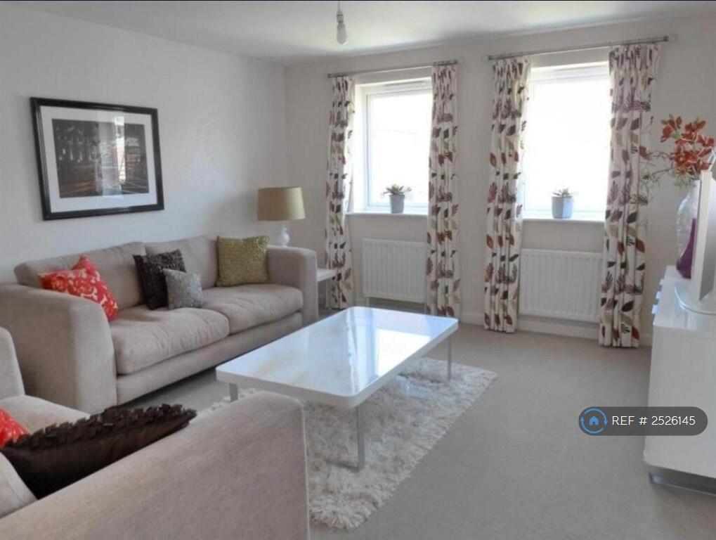 Main image of property: Wood Street, Patchway, Bristol, BS34