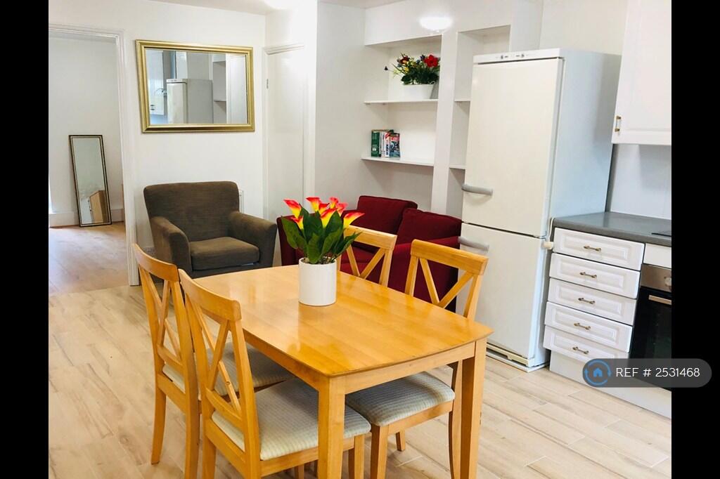 Main image of property: Cowdenbeath Path, London, N1