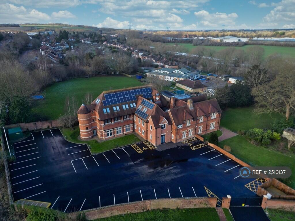 Main image of property: North Hinksey Lane, North Hinskey, OX2