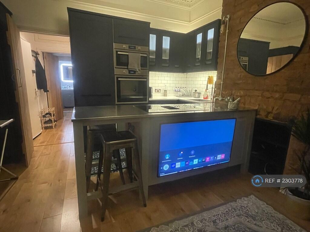 Main image of property: Stanger Road, London, SE25