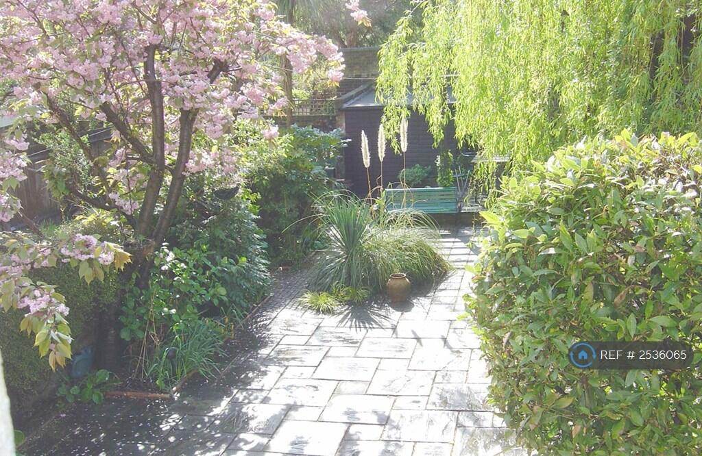 Main image of property: A, London, SE5