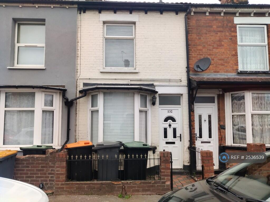 Main image of property: Fenlake Road, Bedford, MK42