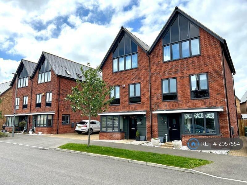 Main image of property: Vaynol Way, Milton Keynes, MK8