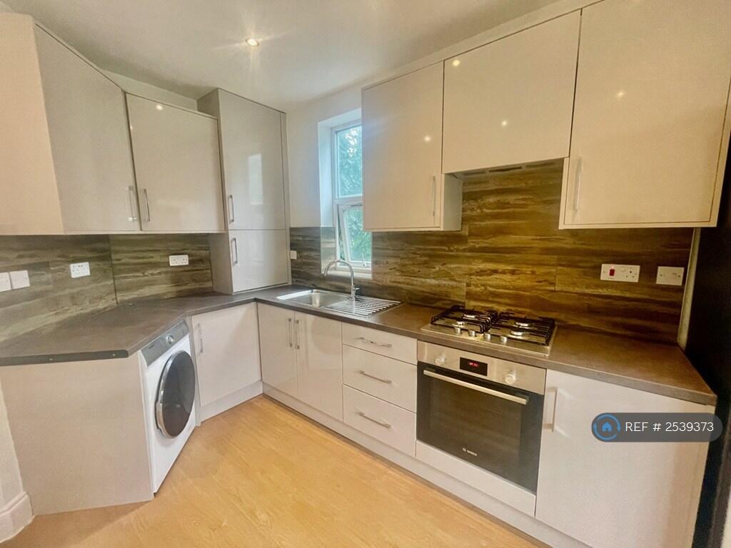 Main image of property: Hanger Lane, London, W5