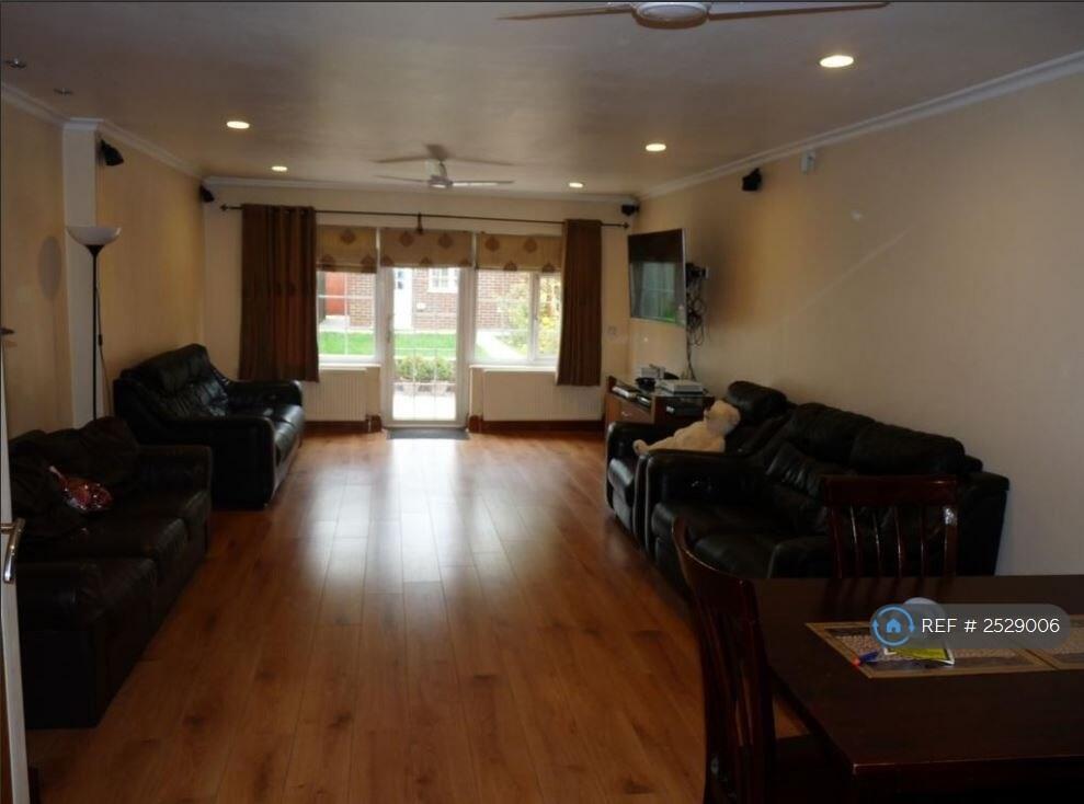 Main image of property: Northwick Avenue, Harrow, HA3