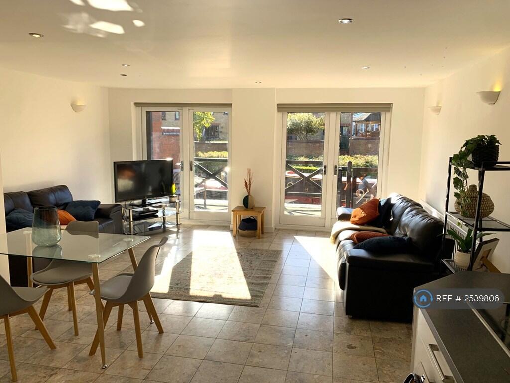 Main image of property: Skeats Wharf, Pennyland, Milton Keynes, MK15
