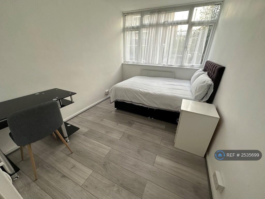 Main image of property: Halliday House, London, E1