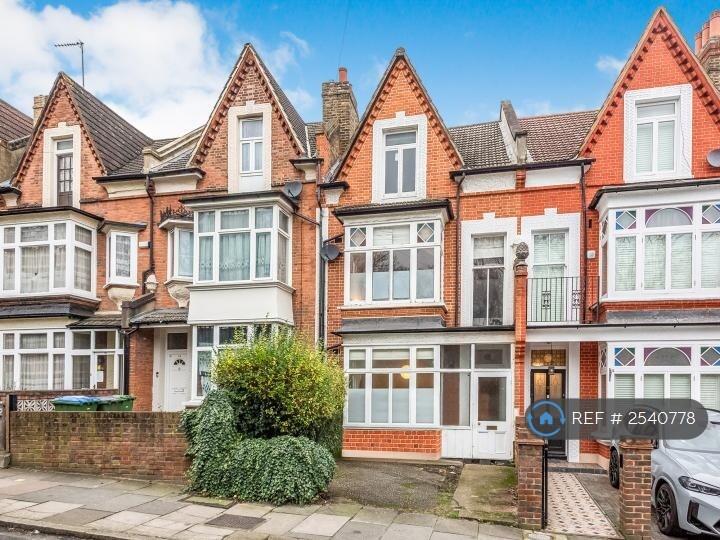 Main image of property: Wellington Gardens, London, SE7