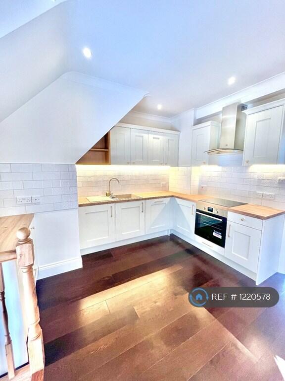 Main image of property: Abingdon Road, Oxford, OX1