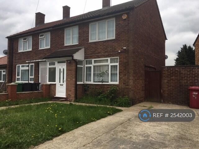 Main image of property: Manfield Close, Slough, SL2
