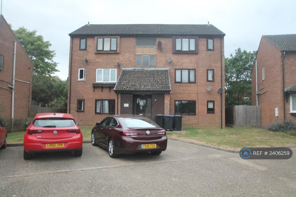 Main image of property: Chedworth Close, Northampton, NN3