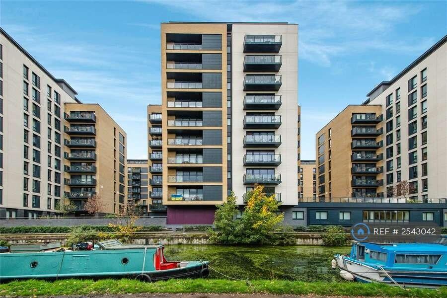 Main image of property: Regalia Point, London, E2