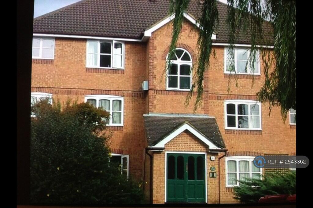 Main image of property: Worcester Gardens, Slough, SL1