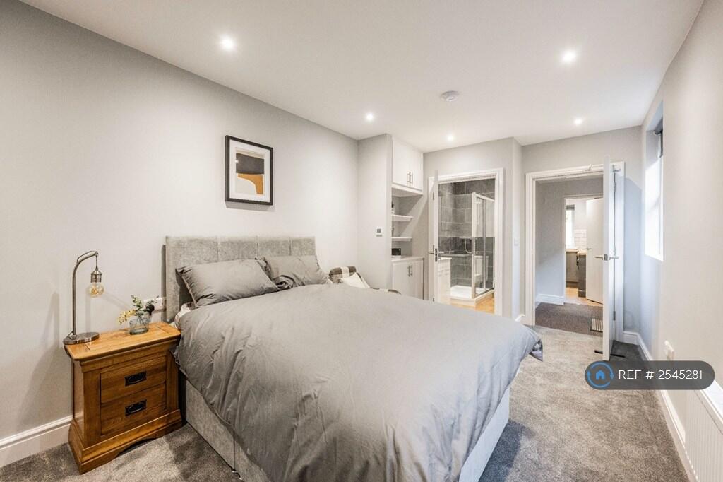 Main image of property: Wood Street, Norwich, NR1
