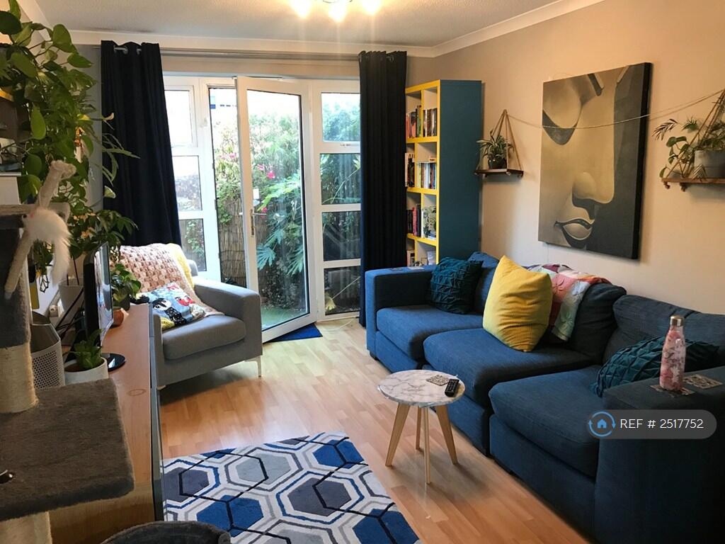 Main image of property: Bow Road, Bow, E3