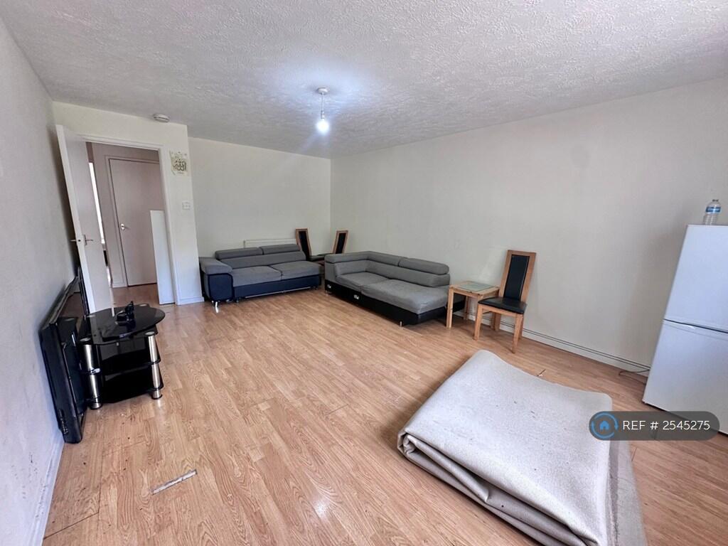 Main image of property: Waterfield Close, Belvedere, DA17