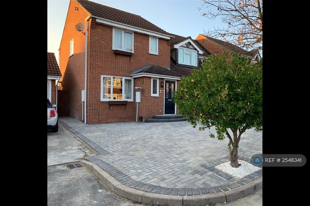 Main image of property: Knox Court, Wickford, SS12