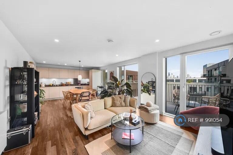 Main image of property: Moulding Lane, London, SE14