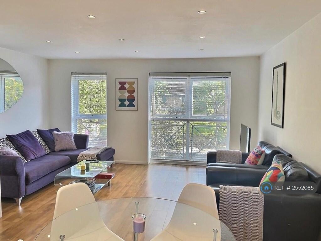 Main image of property: Taeping Street, London, E14