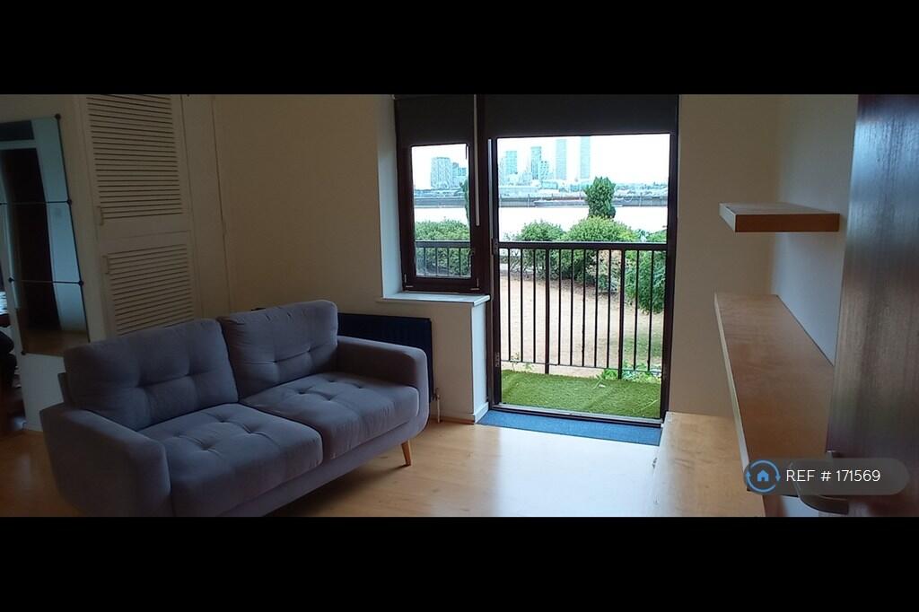Main image of property: Amsterdam Road, London, E14