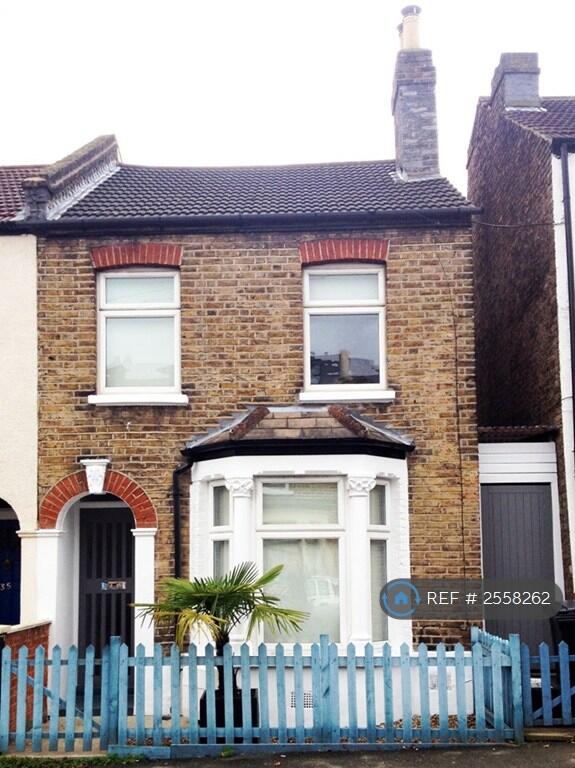 Main image of property: Larkbere Road, London, SE26