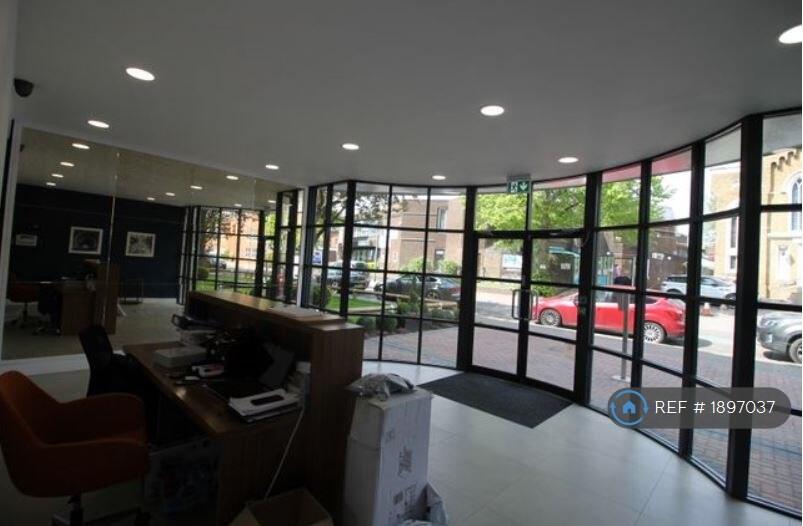 Main image of property: High Street, Rickmansworth, WD3