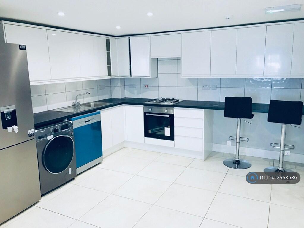 Main image of property: Southampton Street, Reading, RG1