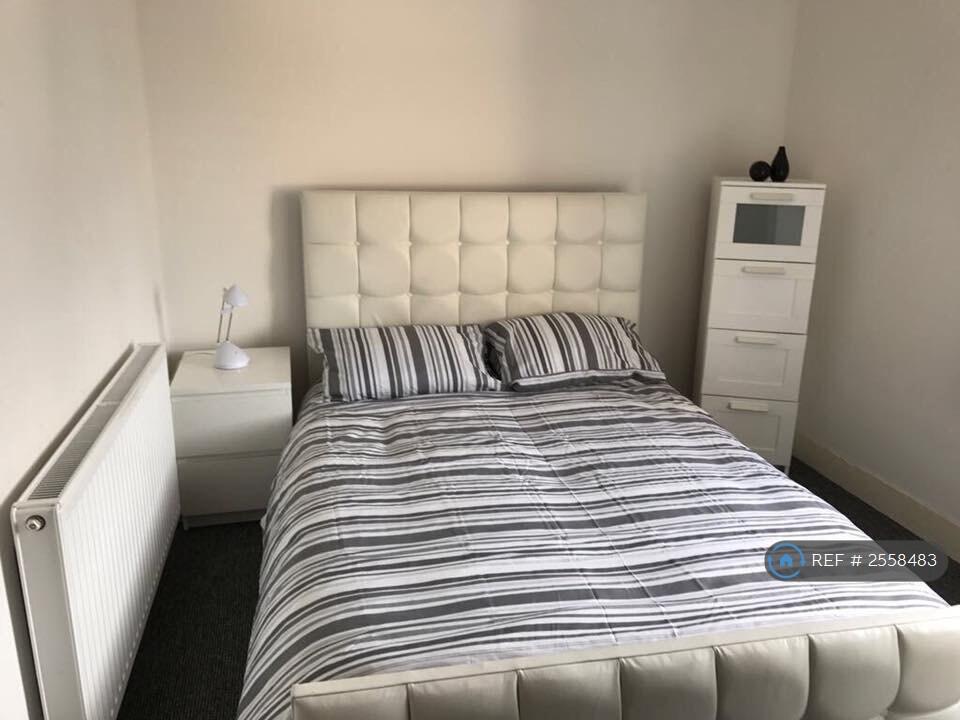 Main image of property: Waterloo Road, Wolverhampton, WV1