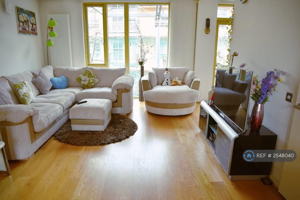 Main image of property: Becquerel Court, London, SE10