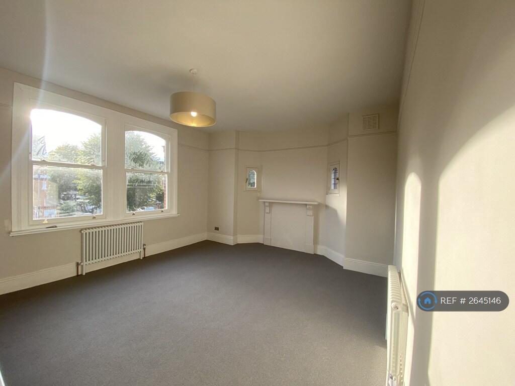 Main image of property: Hendrick Avenue, London, SW12