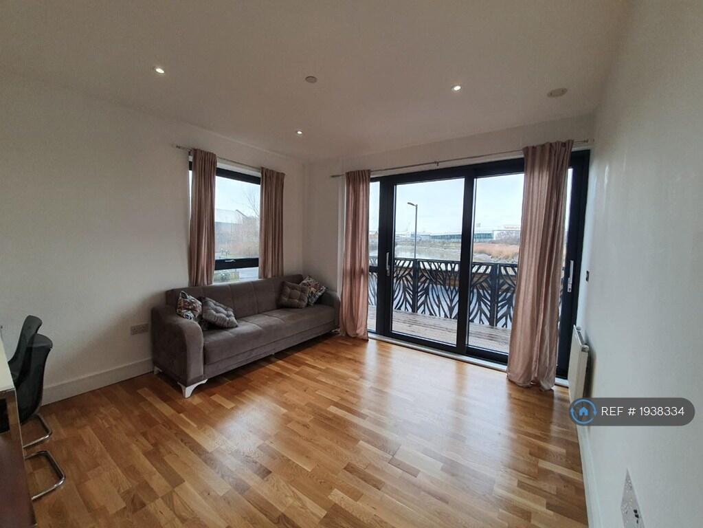 Main image of property: Leven Road, London, E14