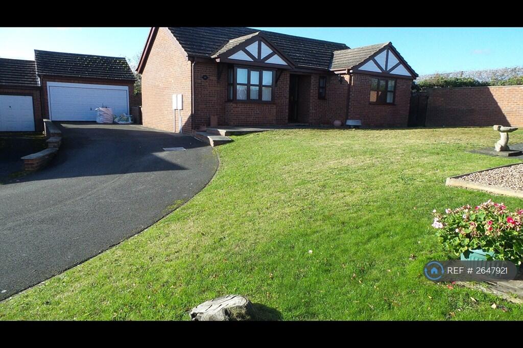 Main image of property: Carisbrooke Close, Lincoln, LN1