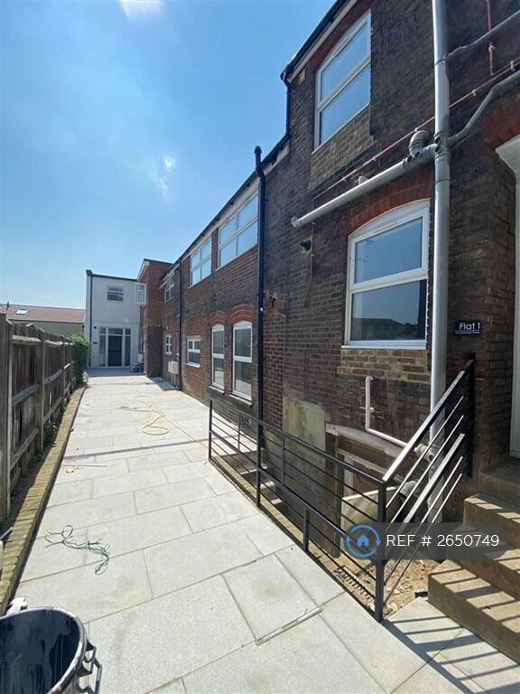 Main image of property: Clarendon Road, Luton, LU2